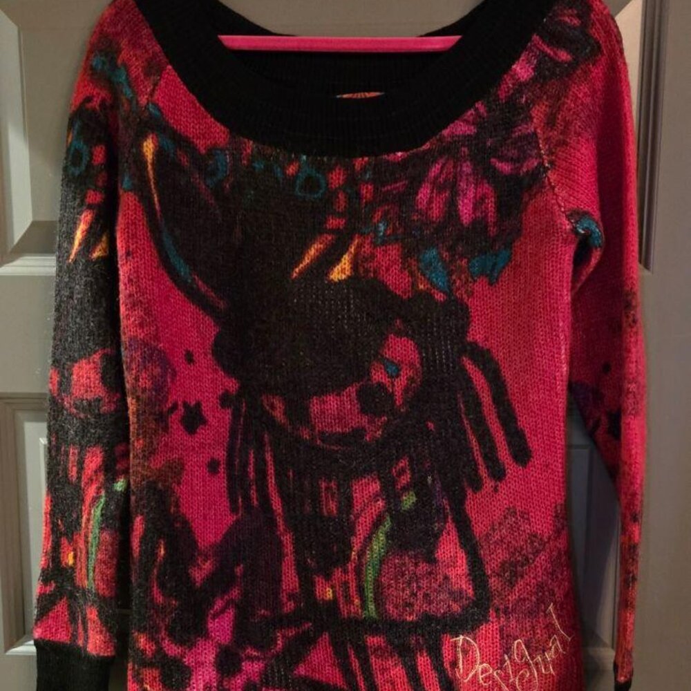 New Desigual Sweater